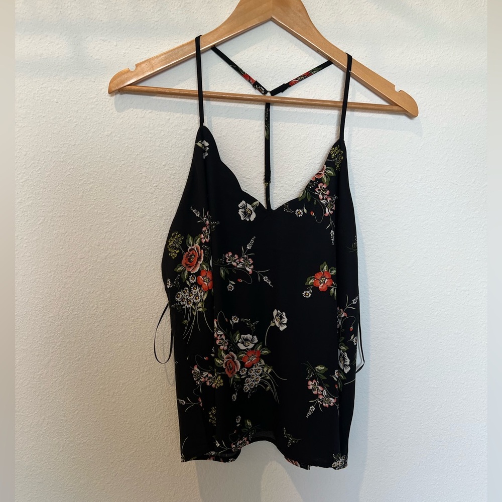 Jacki Scallop Detail Blouse